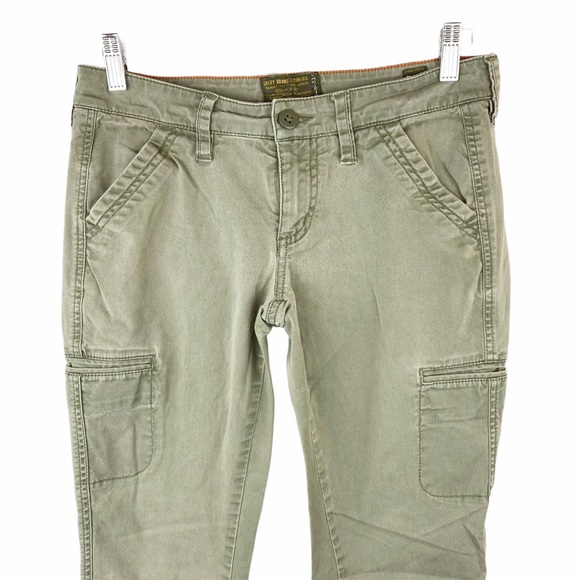 LUCKY BRAND Olive Green Cargo Ankle Cropped 2 / 26 - Picture 4 of 8